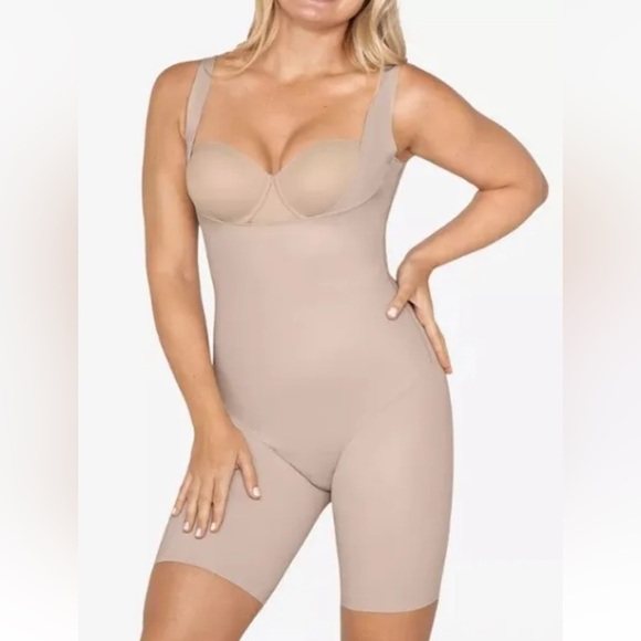 Leonisa BEIGE Moderate Tummy-Control Wyob Smoothing Faja Bodyshaper S/M - Picture 5 of 5